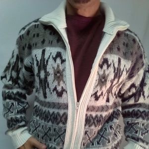 Cardigan distinctive ski Lodge style sweater XL